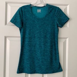 NWOT 32Degrees Cool Women's Heat Scoop Tee